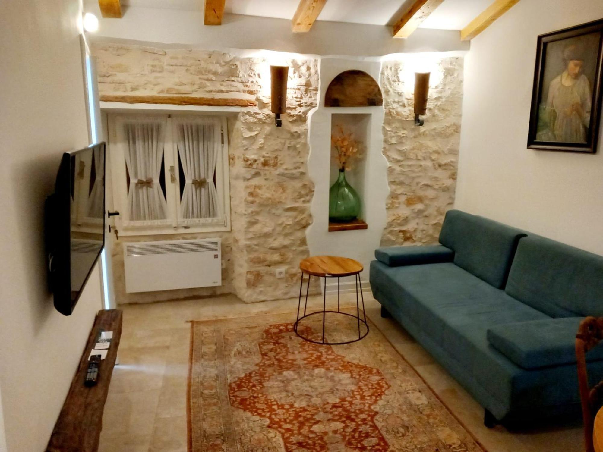 Apartmani Ulika Bale Exterior foto
